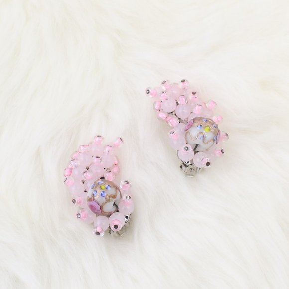 Anthropologie Pink Hobe Vintage Clip On Cluster Earrings